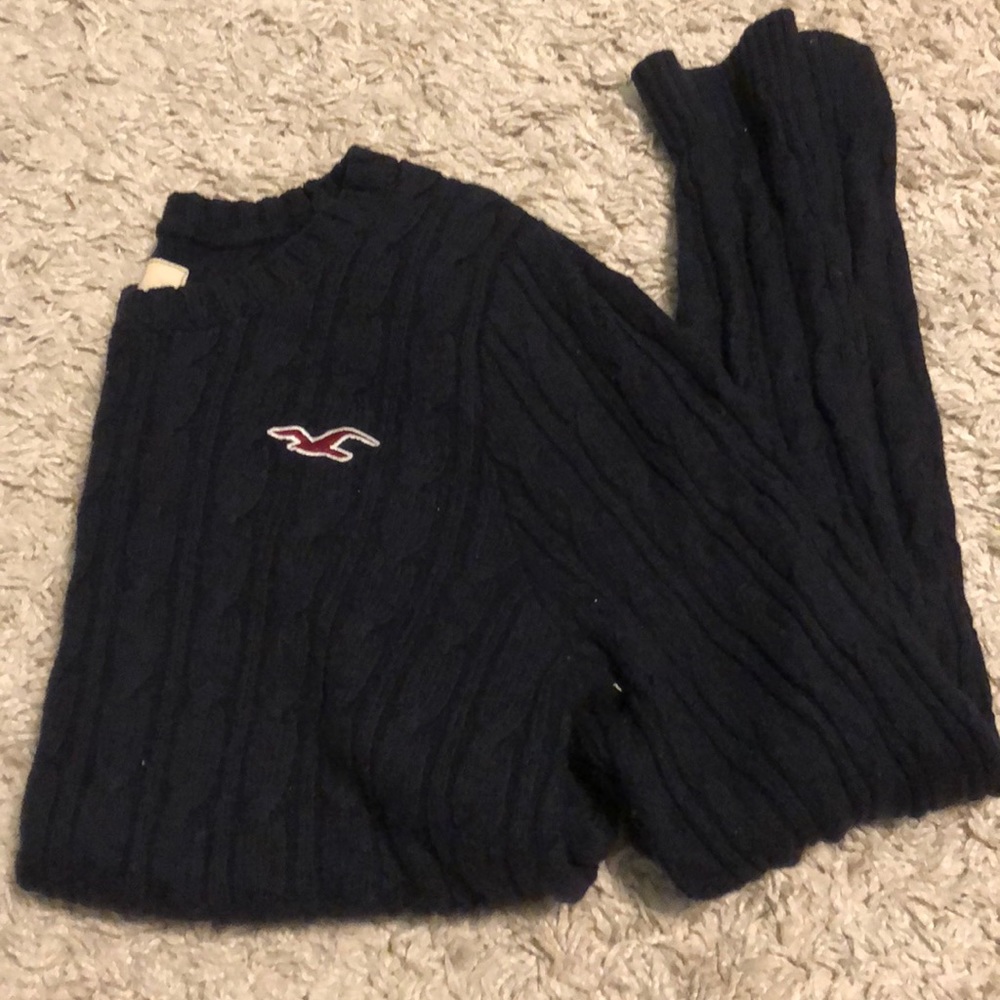 hollister sweater